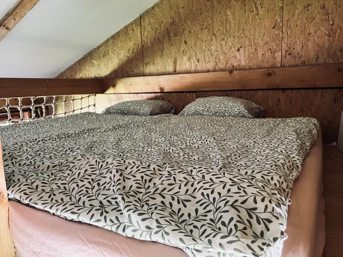 Apartman Na Ranci Pod Lovosem Velemin Buitenkant foto